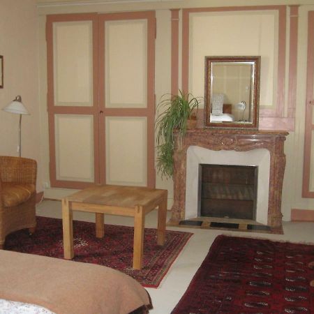 Le Petit Bois Bed & Breakfast Chateau-la-Valliere Екстериор снимка