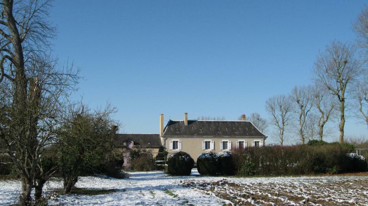 Le Petit Bois Bed & Breakfast Chateau-la-Valliere Екстериор снимка